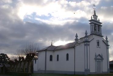 Foto: Igrexa de Saavedra (Santuario da Virxen dos Milagres) Begonte (Lugo)